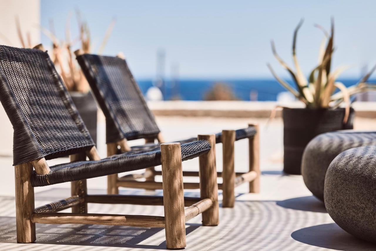 Mandrakia Serenity Suite Milos מראה חיצוני תמונה