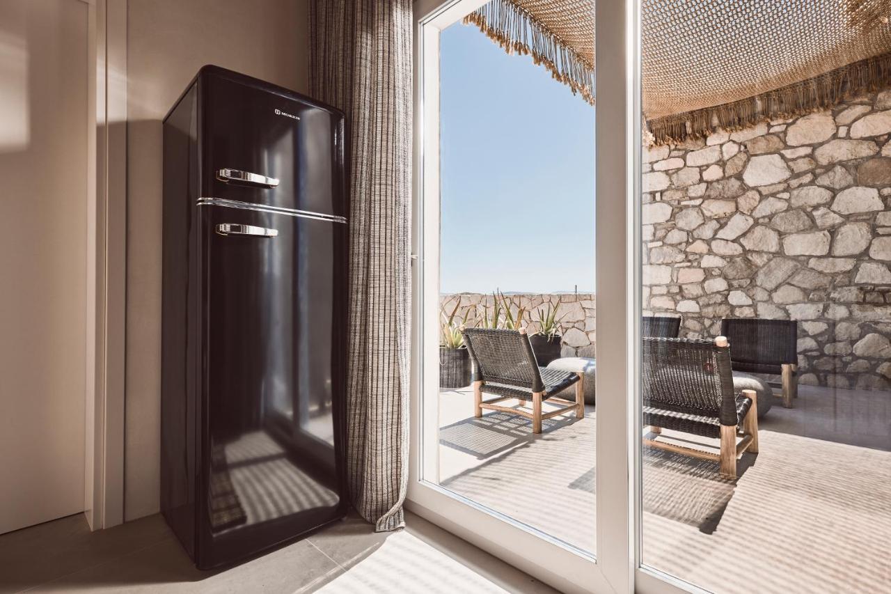 Mandrakia Serenity Suite Milos מראה חיצוני תמונה