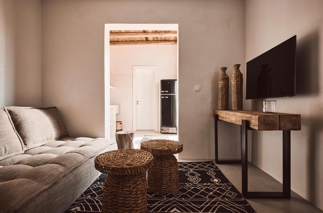 Mandrakia Serenity Suite Milos מראה חיצוני תמונה