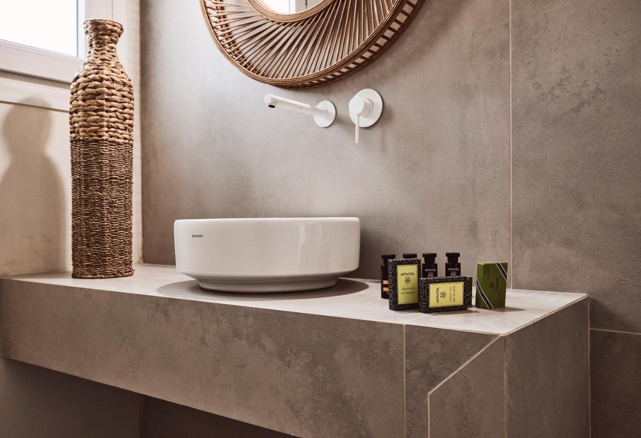 Mandrakia Serenity Suite Milos מראה חיצוני תמונה